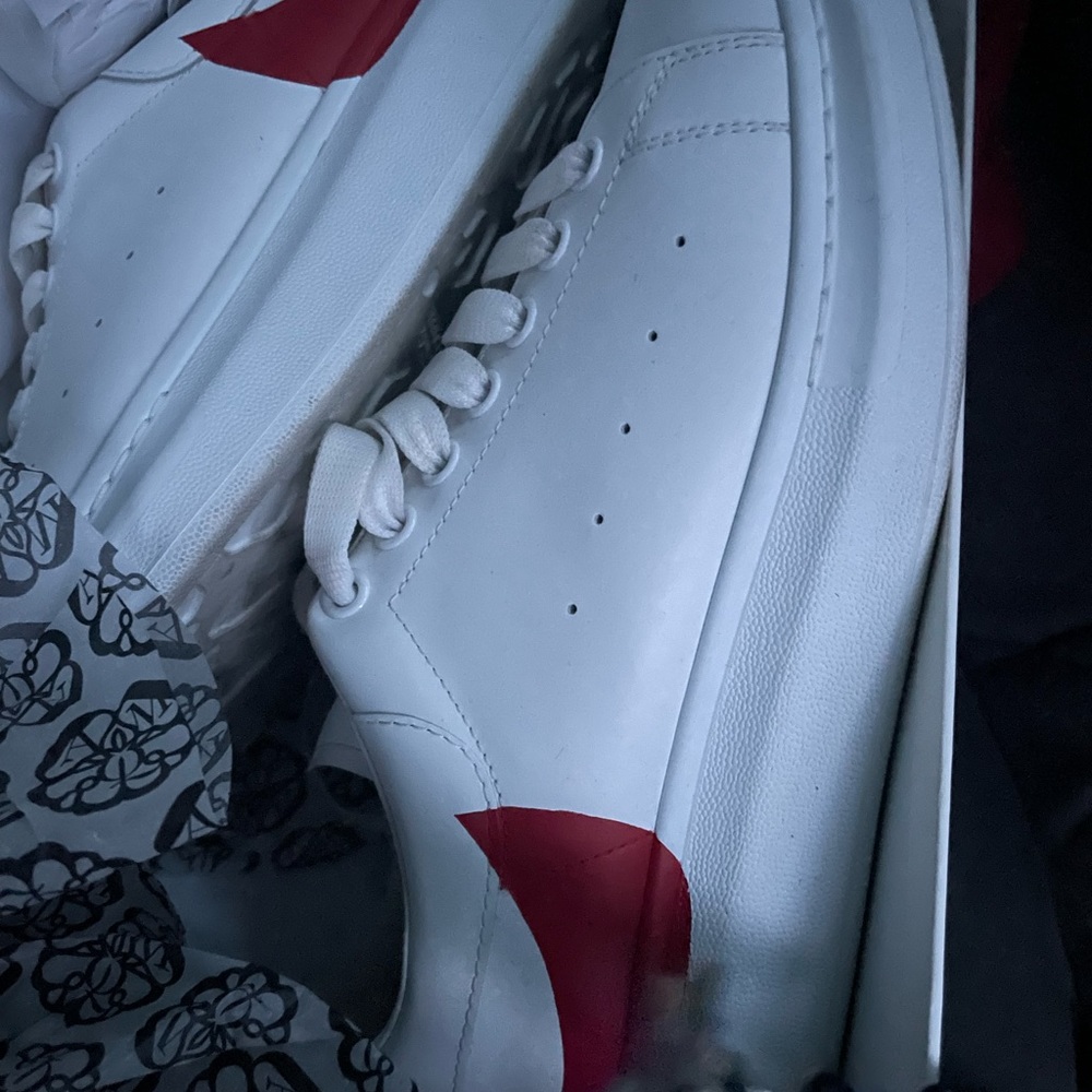 I only wore them once just need some money